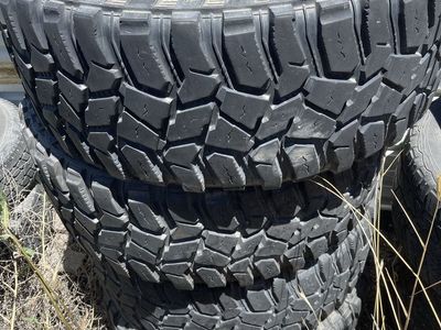Cooper Discoverer STT PRO