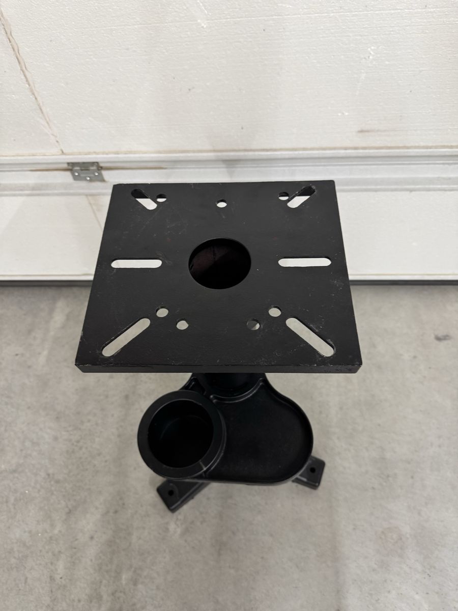 Main image 3