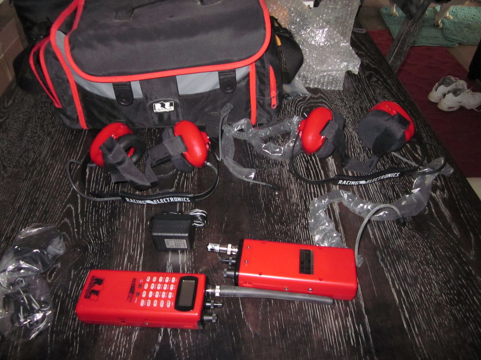 Racing Electronics RE2000 Pro Two-Way Radio Communication System with Headsets & Bag