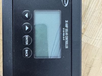 Go Power 30 amp PWM solar controller