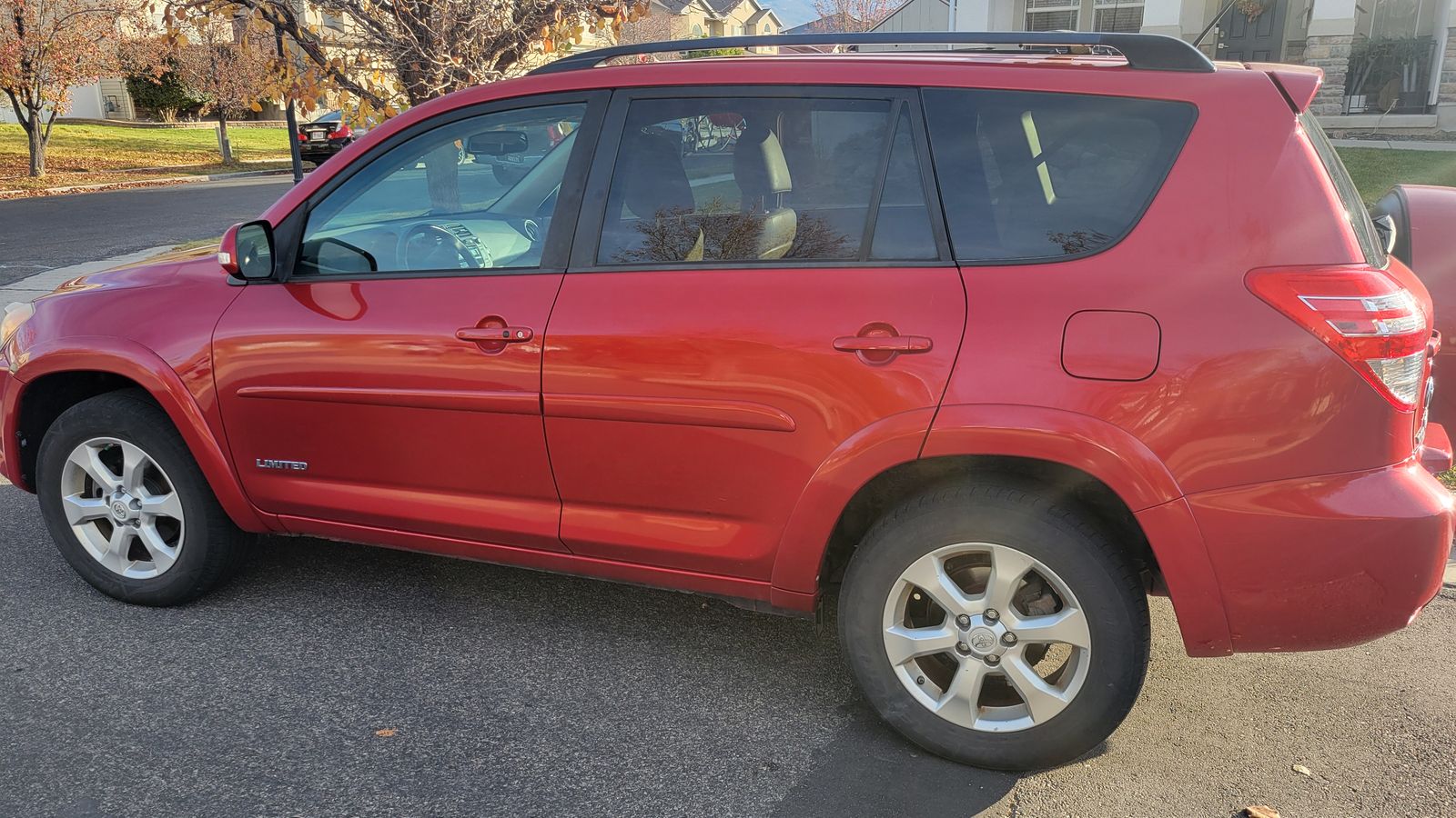 2010 TOYOTA RAV4 Limited