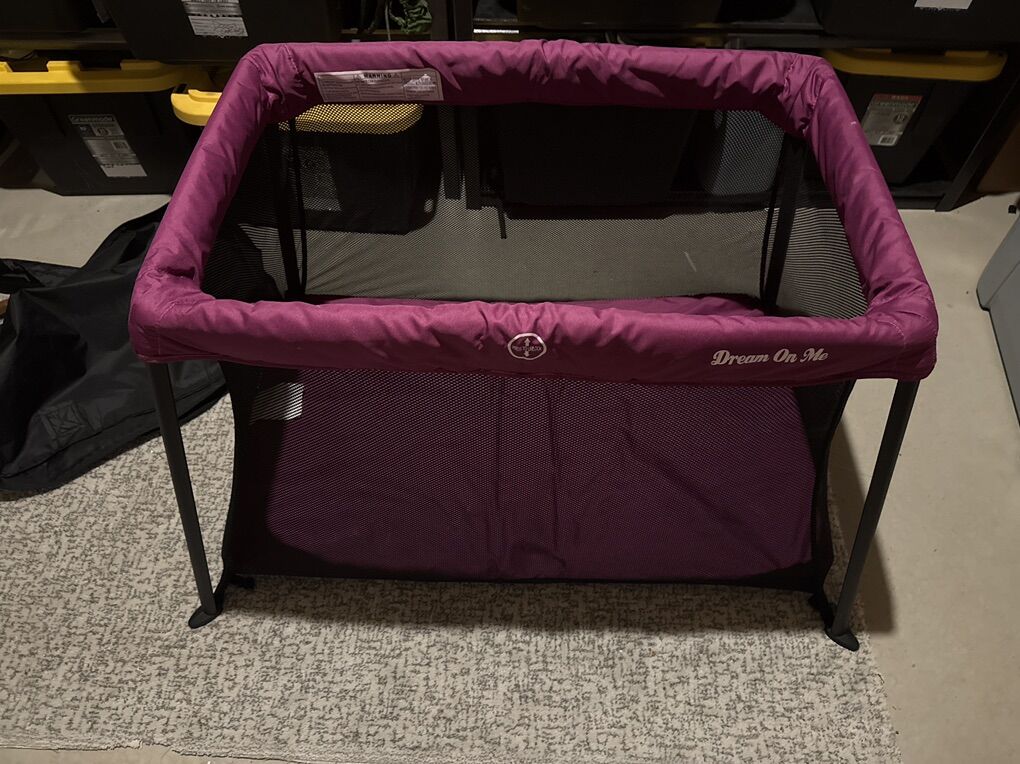 Dream On Me Travel Crib
