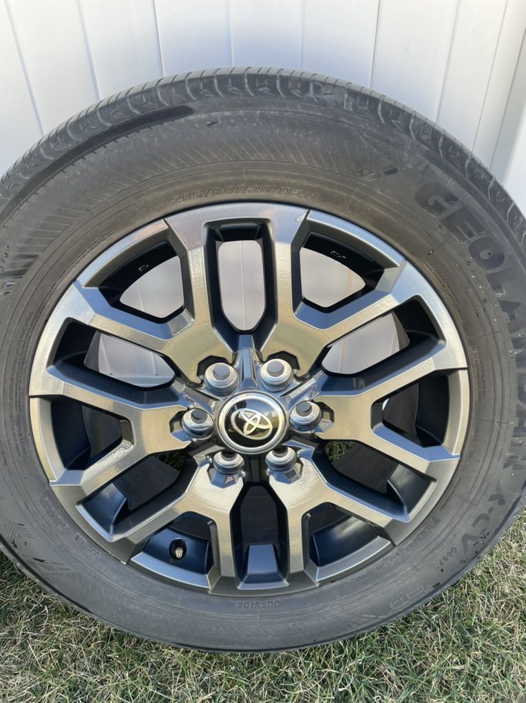 Toyota Tundra Take Offs