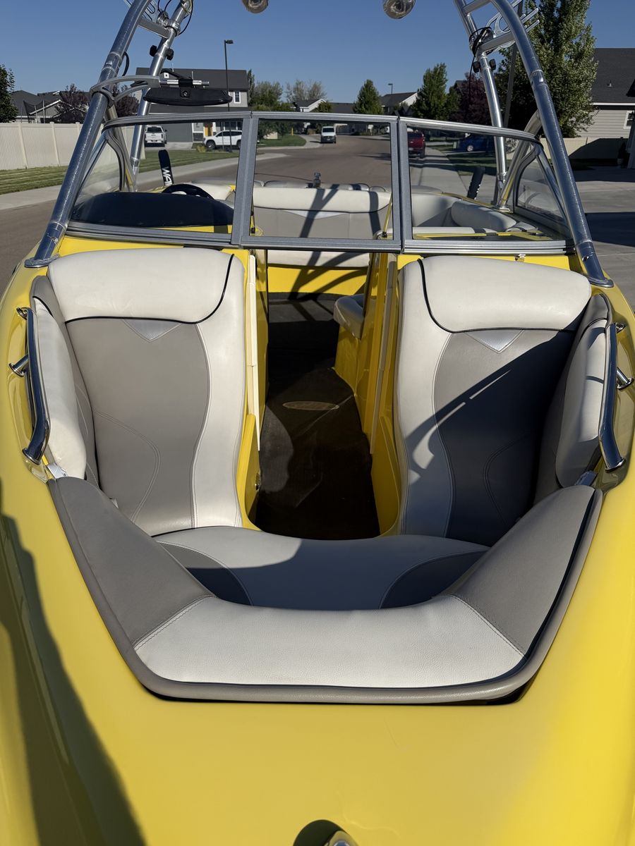 Main image 7