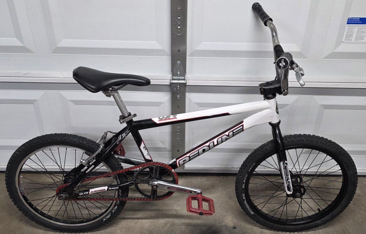Redline signature series bmx bike