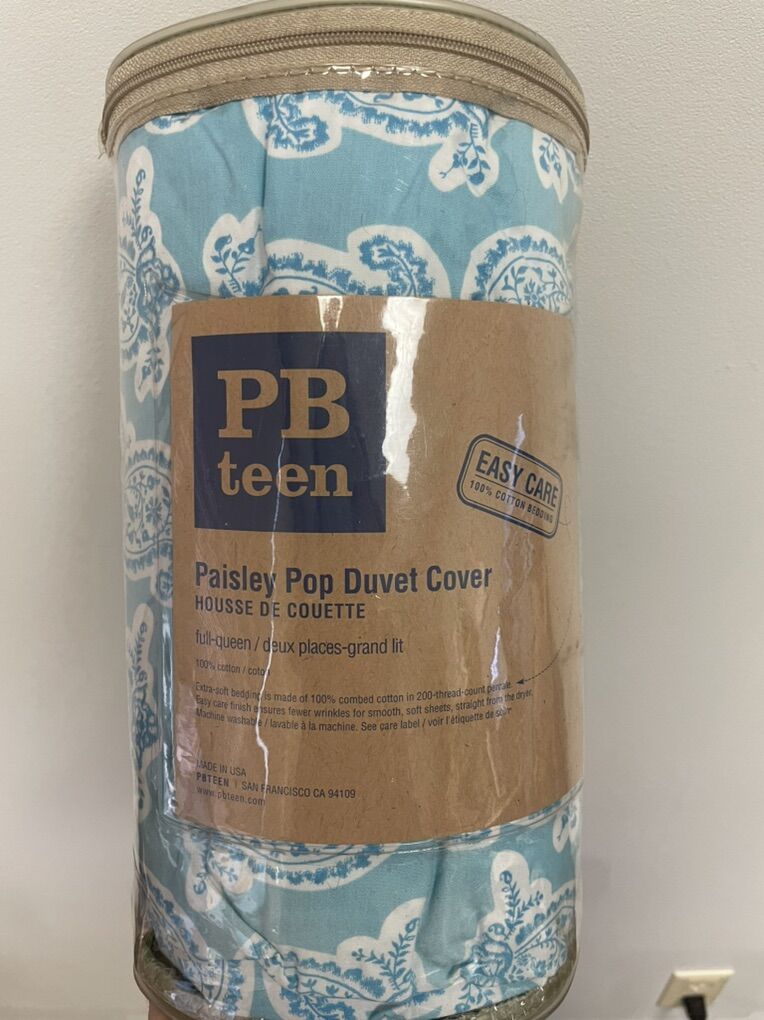Pottery barn Duvet Cover Queen