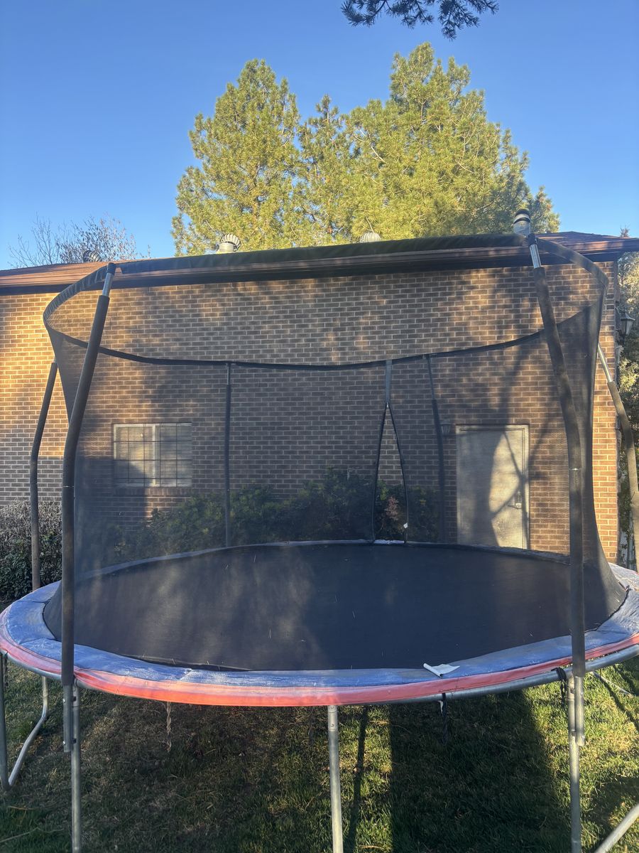 Trampoline
