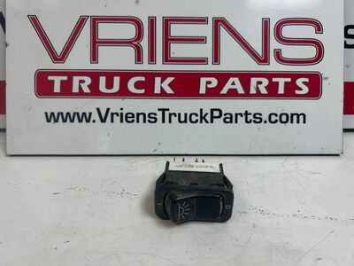Paccar Dashboard Switch