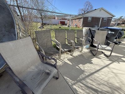 Free Outdoor Chairs In Need Of Repair
