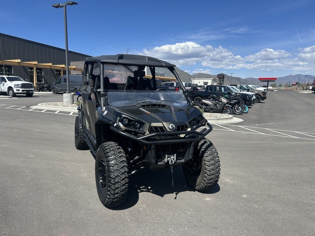 2019 Can-Am® Commander™ MAX XT™ 1000R