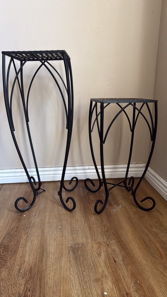 Set of 2 Wrought Iron Plant Stands