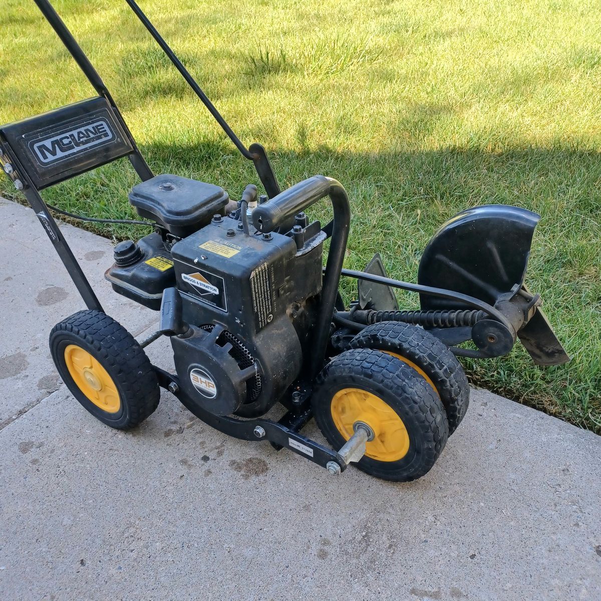 Lawn edger. McLane brand