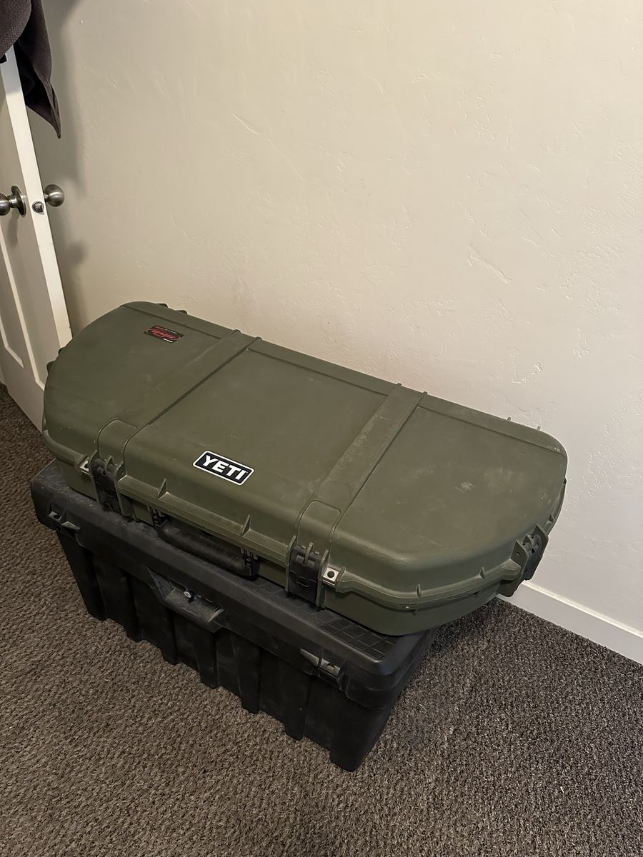 SKB iSeries Shaped Hard Side Bow Case