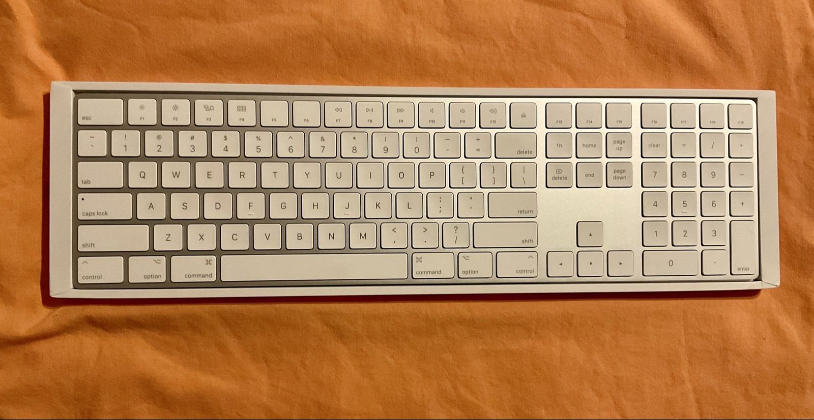 Apple Magic Keyboard with Numeric Keypad (MQ052LL/A), White