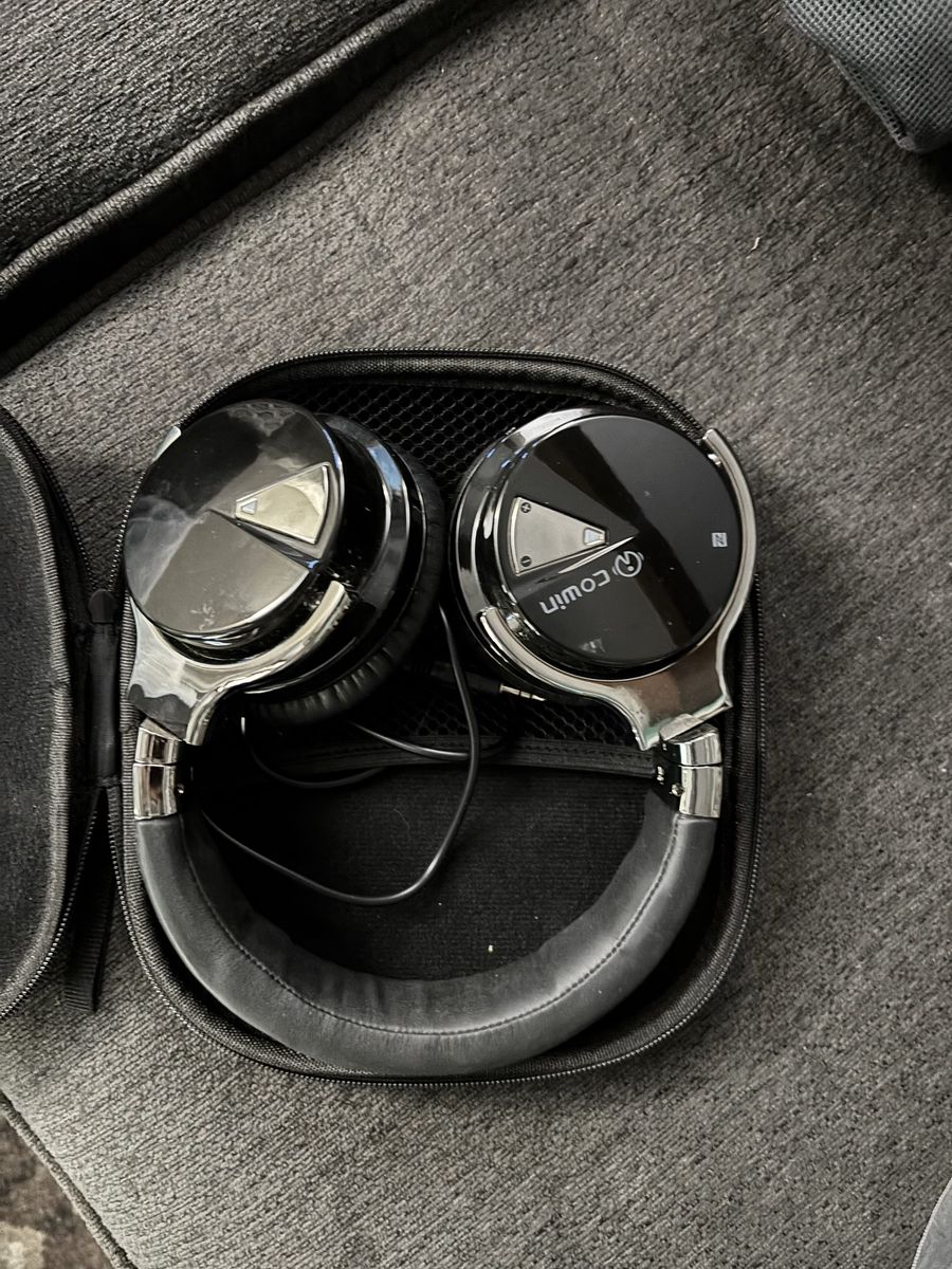 Cowin Active Noise Canceling Headphones