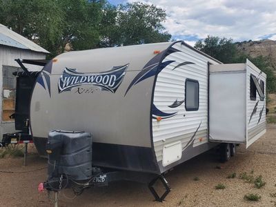 2014 27' wildwood trailer
