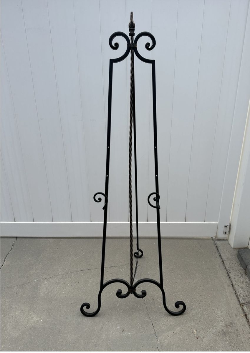 Elegant Tall Adjustable Easel Stand