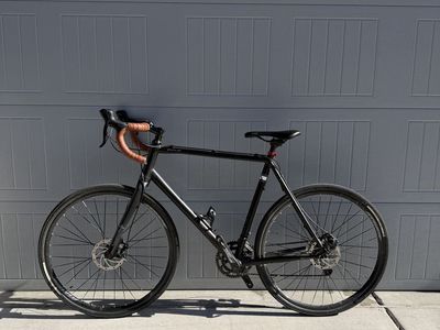 2017 Fuji tread 3.0 gravel / road bike