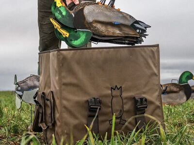 Dive Bomb Duck Silhouette Decoy Bag