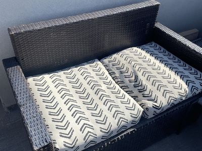 Outdoor wicker sofa 2-3 people