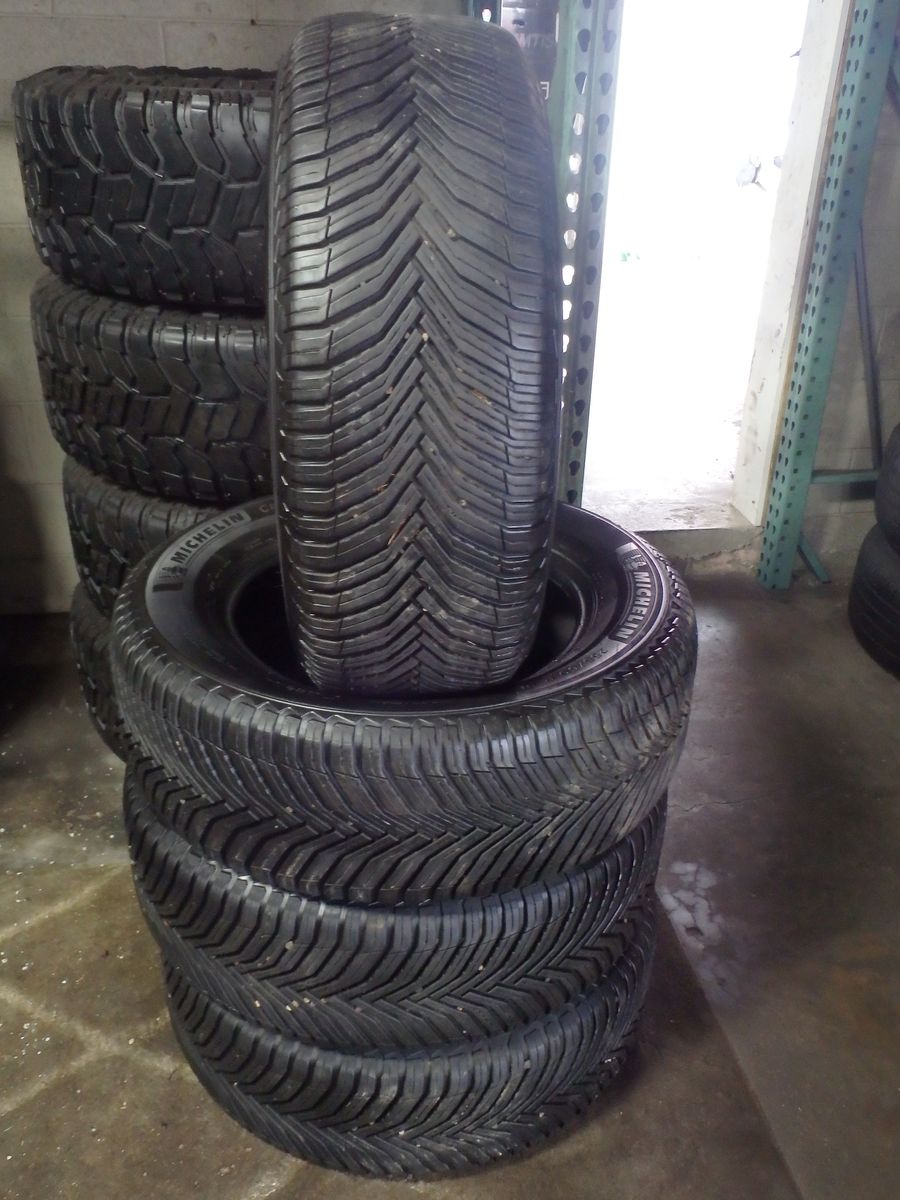 255/60R18 MICHELIN CROSSCLIMATE 2 SET OF USED TIRES