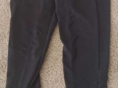 Under Armour Black Joggers Jordan Basketball Logo Sweatpants Men's/Boy's Size Small