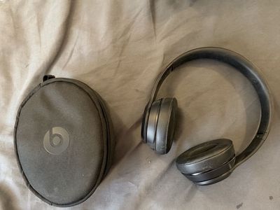 Beats Solo 3 on ear headphones