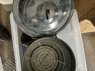 Large Black Speckled Canning Pot with Lid and Rack - Ideal for Home Canning