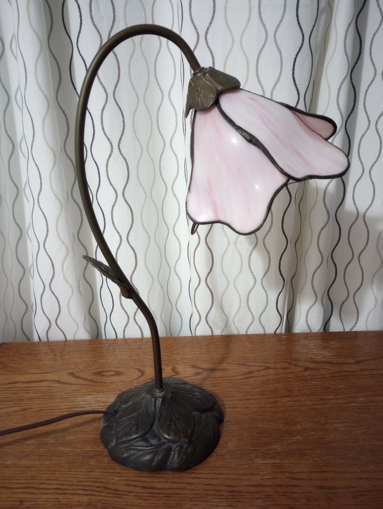 Poelking Tiffany Table Lamp