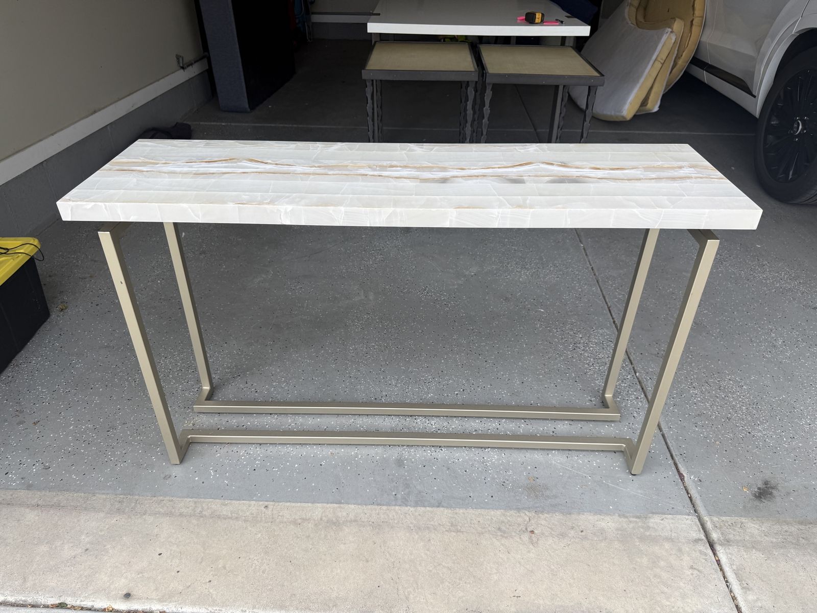 Hooker Furniture Marble Console Table - 52" White/Gold Entryway Table