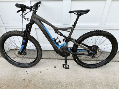 2017 Specialized Gen 1 Levo Competition FSR Large