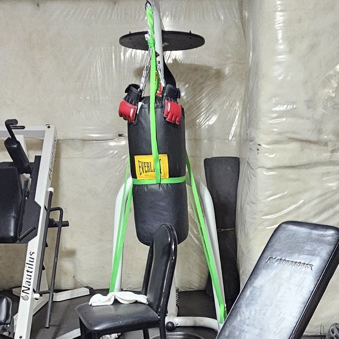 Everlast Powercore Combo Heavy Bag Dual Station