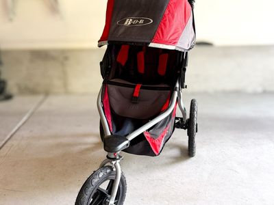 UPGRADED MINT Bob Revolution Flex Jogging Running Stroller Extras