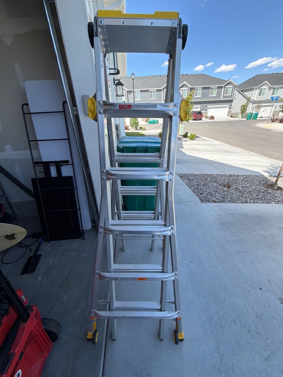 Gorilla Ladders AL-2300-WT 23ft Aluminum Multi-Position Ladder - Type 1A 375lb Load Capacity