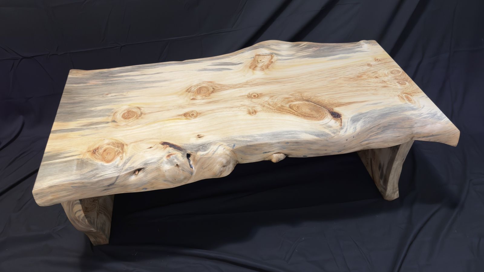 Main image 7
