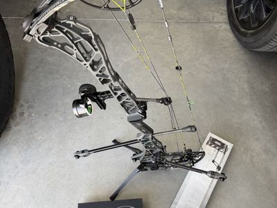 Mathews ARC 34 New Fully Loaded