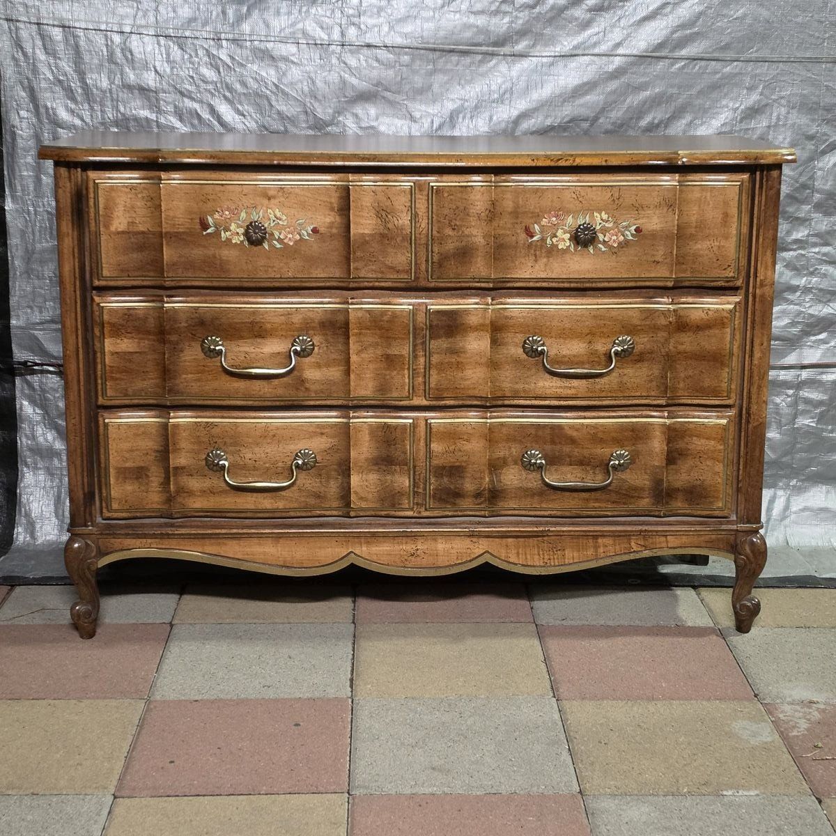 Vintage 3 Drawer Dresser