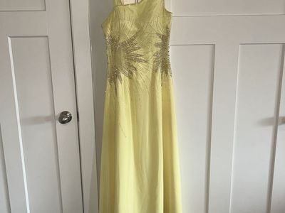 YELLOW SUNBURSTS ASYMMETRICAL FORMAL DRESS