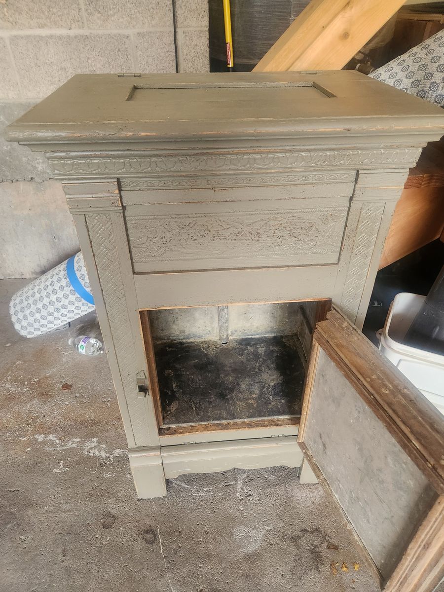 Main image 3