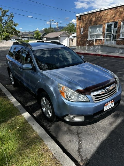 2011 Subaru Outback 2.5i Premium