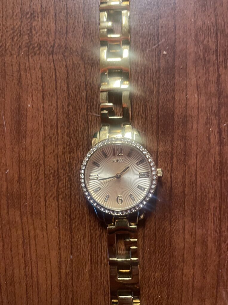 Ladies Gold Guess Watch