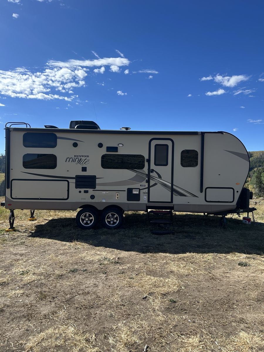 2018 Forest River Rockwood 2509S