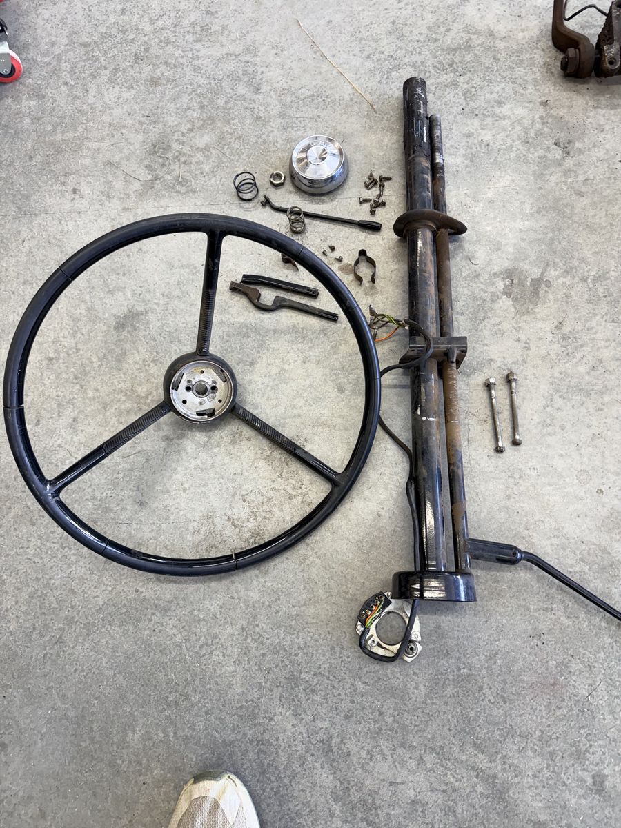 1956 Ford Steering Column w/ Wheel - 3 on the tree, Horn Ring & Turn Signal - Fits 1955-1956 Fairlane Customline Mainline