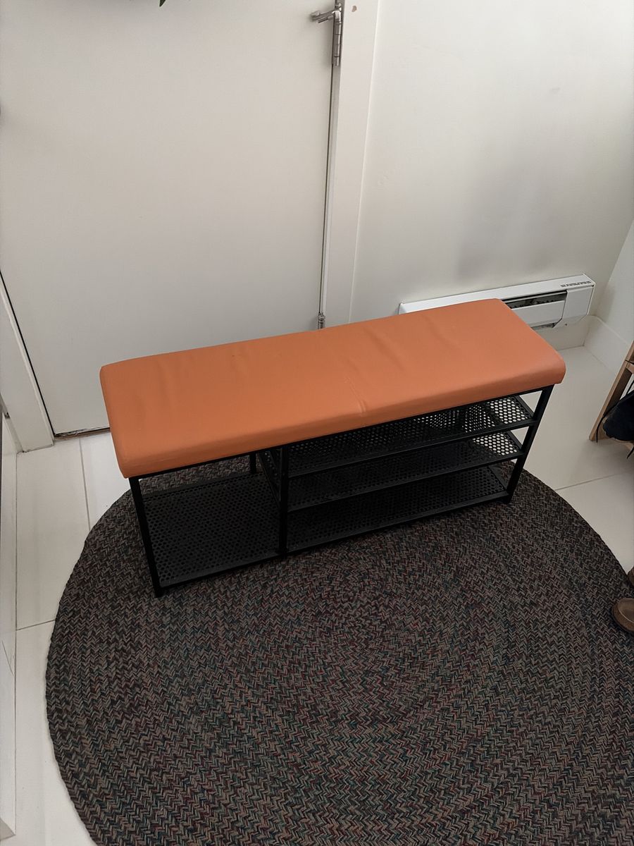 Shoe rack bench
