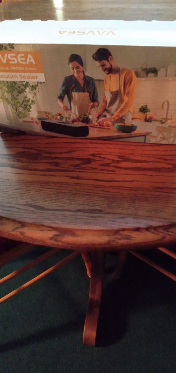 VAVSEA Vacuum Sealer  Never opened.  Brand new in box