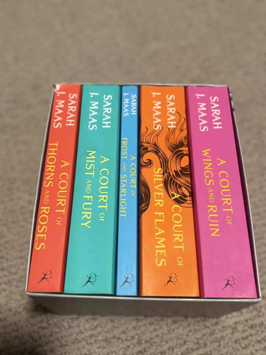 A Court of Thorns and Roses