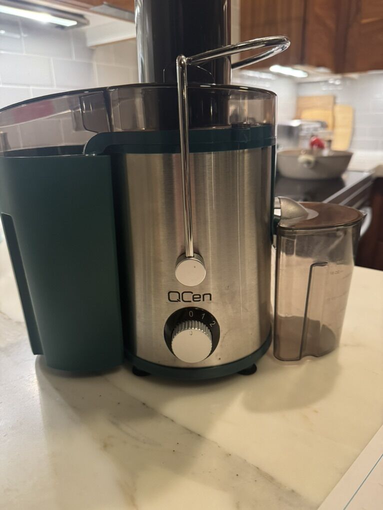 QCen Juicer