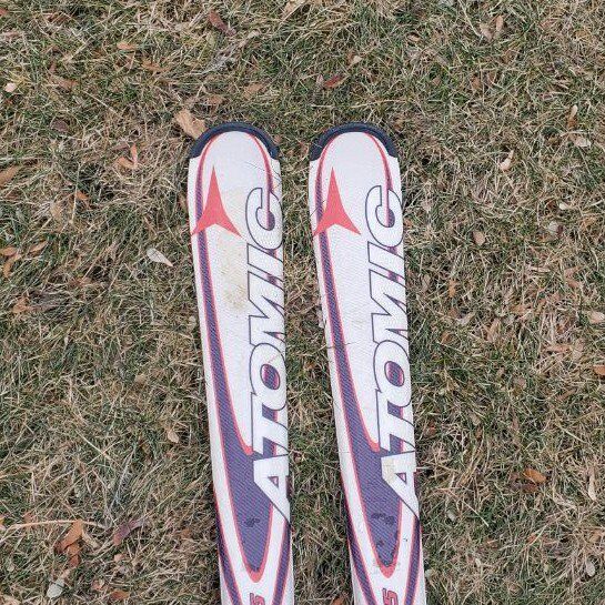 155 cm Atomic Downhill Skis Adjustable Bindings