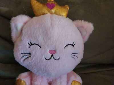 Soft cat plush