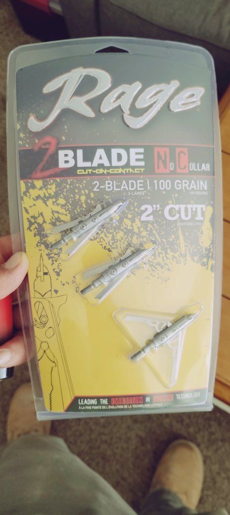 Rage 2-Blade NC (No Collar) 100 Grain Cut-On-Contact Broadheads - New